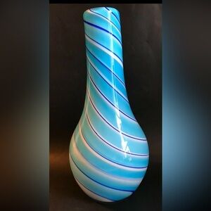 Vintage hand blown cased blue and white swirl art glass vase 1/ inch